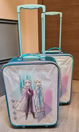 2trolley FROZEN ( DISNEY-STORE)