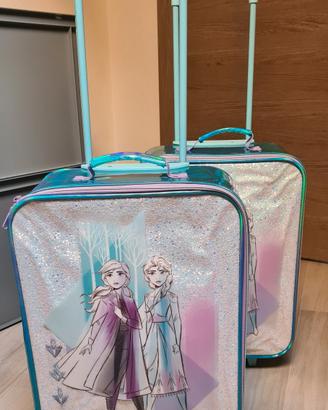 2trolley FROZEN ( DISNEY-STORE)