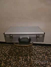 Massaggiatore Professionale Corpo con Accessori – 