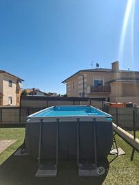 piscina usata due stagioni