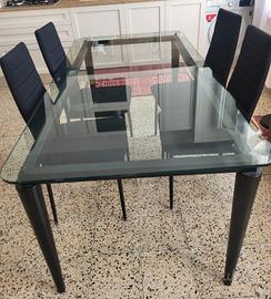 4 sedie + tavolo in vetro