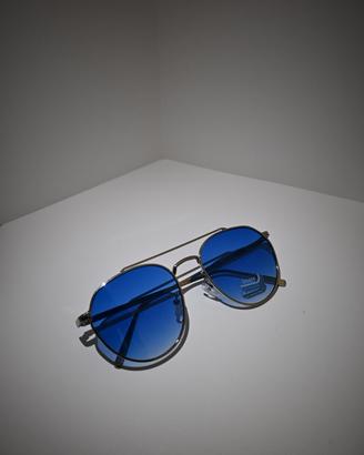 Occhiali da sole lento blu