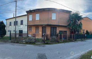 Porzione di casa a schiera