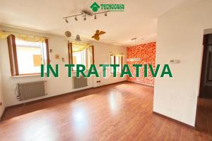 5 LOCALI A TRAVESIO