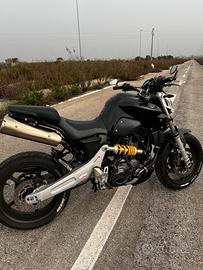 Scarico Akrapovic mt 06