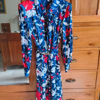 Elegante vestito intero sartoriale in pura seta