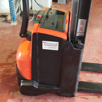 Sollevatore elettrico con pedana Toyota 8SM 14
