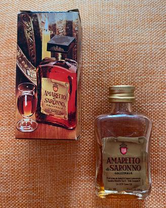 Mignon Amaretto di Saronno con scatola