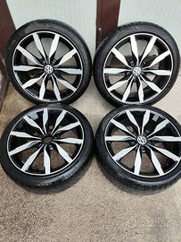 GOMME E CERCHI VOLKSWAGEN GOLF TOURAN AUDI A3