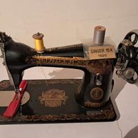 Macchina per cucire antica