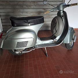 Vespa sprint 150