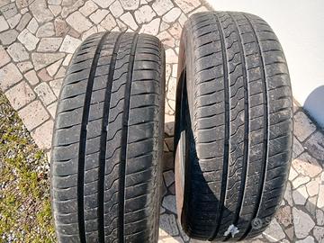 Gomme auto