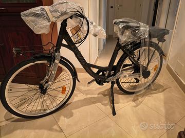 Bicicletta elettrica pedalata assistita 26 Nuova 