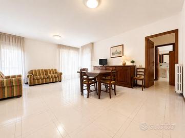 3 LOCALI A ROMA