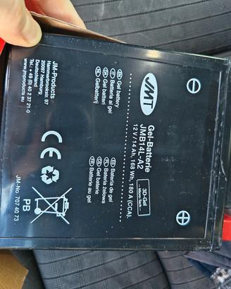 batteria nuova Honda four 750