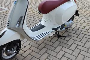 Piaggio Vespa 150 Primavera - 2016