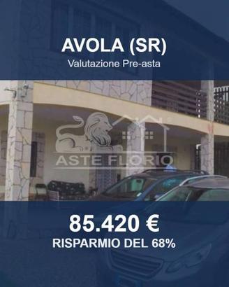 Immobile in asta di 309 m² con più di 5 locali a A