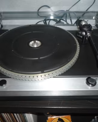 Giradischi THORENS TD 110