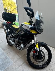 Aprilia Tuareg 660