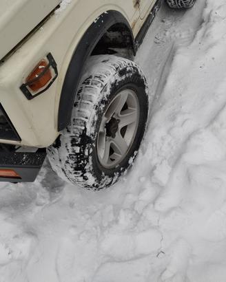 cerchi e gomme Suzuki samurai sj vitara