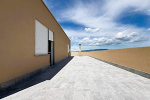 3 LOCALI A CISTERNA DI LATINA