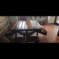 Tavolo in CILIEGIO con panche da esterno/interno. 