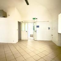 NEGOZIO A NOVI LIGURE