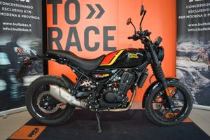 Royal Enfield Guerrilla 450 PLAYA BLACK - 1300 KM 