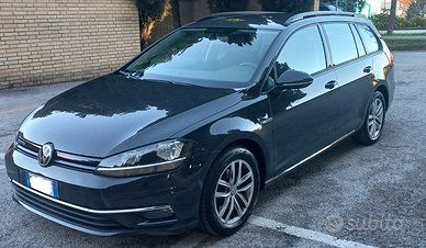 GOLF Variant GTI Bluemotion Metano