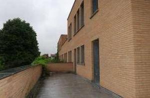 Immobile in asta di 1474 m² con 4 locali a Gavirat
