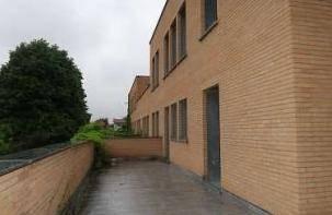 Immobile in asta di 1474 m² con 4 locali a Gavirat