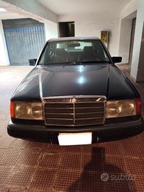 Mercedes - Benz serie E 200