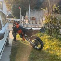 KTM EXC 125 targato omologato motard