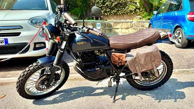 Suzuki TU 250 cafè racer