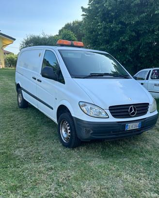 Mercedes Benz