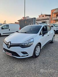 Renault clio van 1.5 dci 2019 2 posti inverter