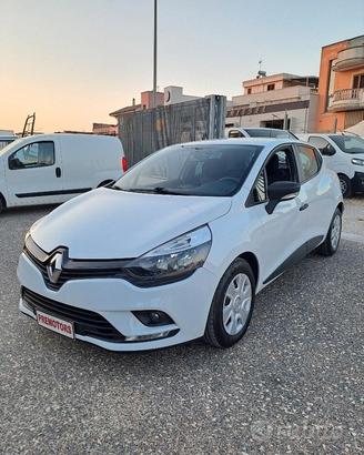 Renault clio van 1.5 dci 2019 2 posti inverter