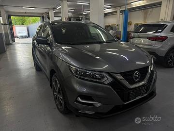 Nissan Qashqai 1.5 dci N-Connecta 115cv dct
