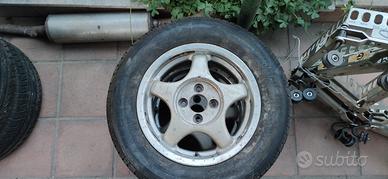 Cerchi in lega Ford Escort RS 2000