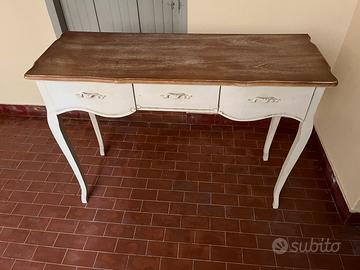 Credenza