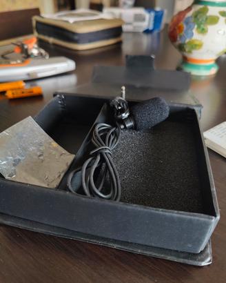 Microfono lavalier Bolun WR-601