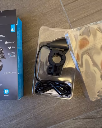 Caricatore doppio USB da manubrio per Moto / Scoot