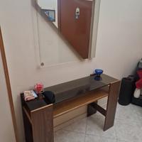 ingresso con specchiera