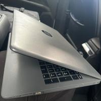 Portatile HP 250 G7 15.6″ Intel Core i3, SSD 250GB