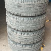 4 Pirelli 225 45 17  94Y (estive)