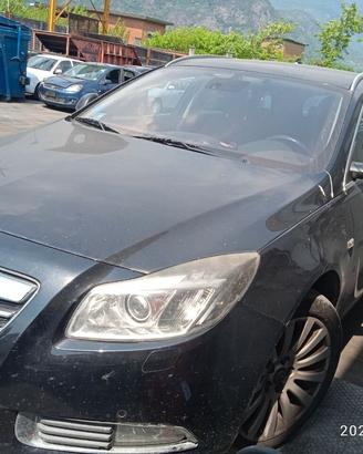 OPEL INSIGNA 2.0 TD 2011 A20DTR  PER RICAMBI