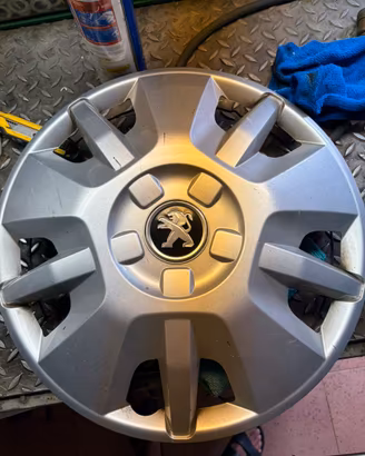 Copri cerchio originale Peugeot