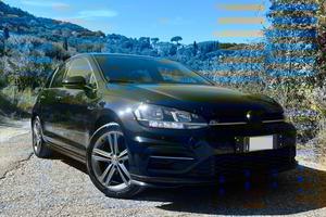 Volkswagen Golf 1.0 TSI 115 CV 5p. R-Line - 45.000