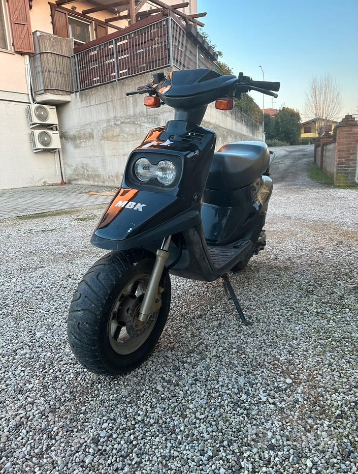 Scooter Mbk 50 Prezzo Booster Usato Mbk Motorini Booster 50