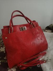 borsa rossa  in vera pelle 